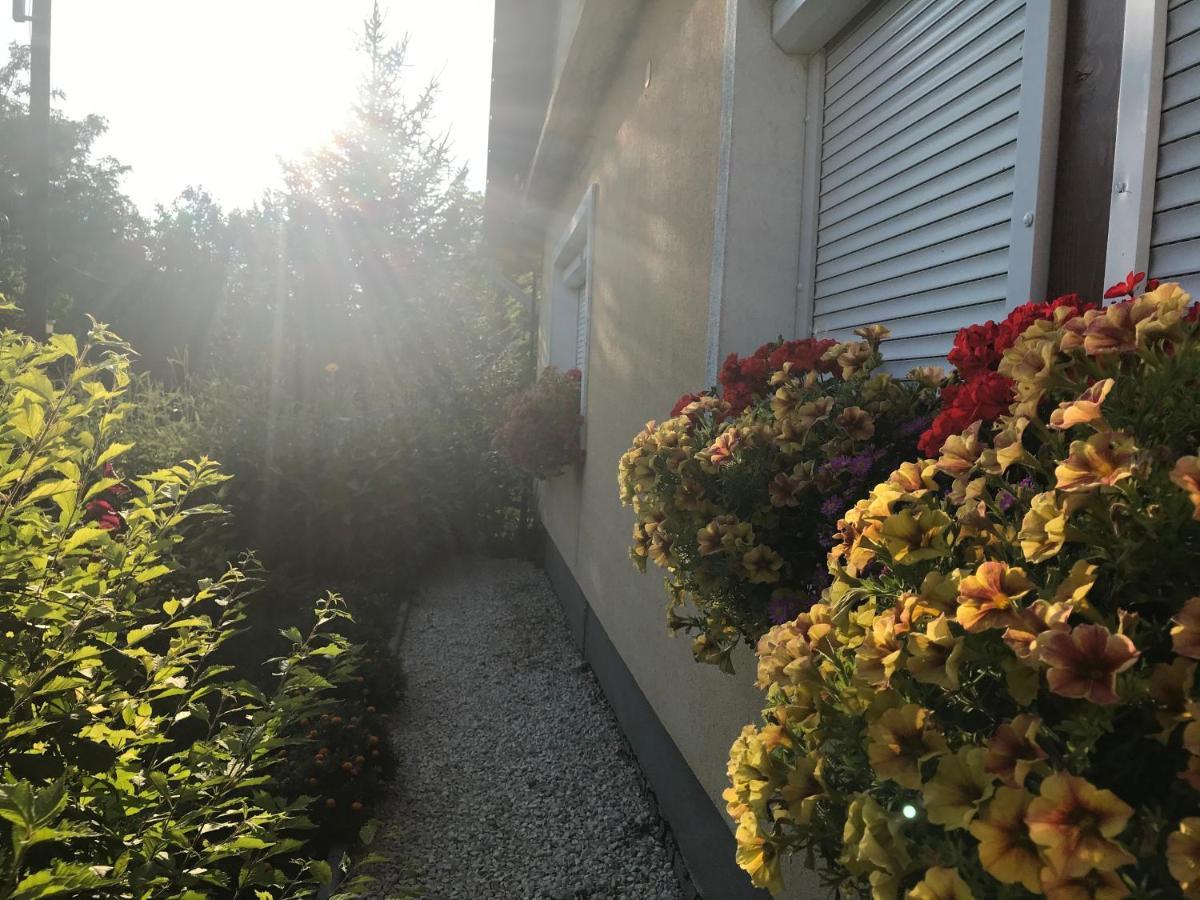 Viharsarki Apartman Gyula Exterior foto